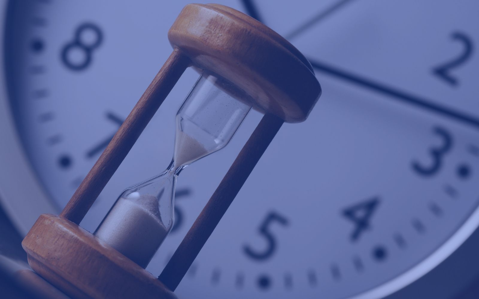 Illustration : Veille manuelle vs veille automatisée : combien de temps perdez-vous chaque semaine ?